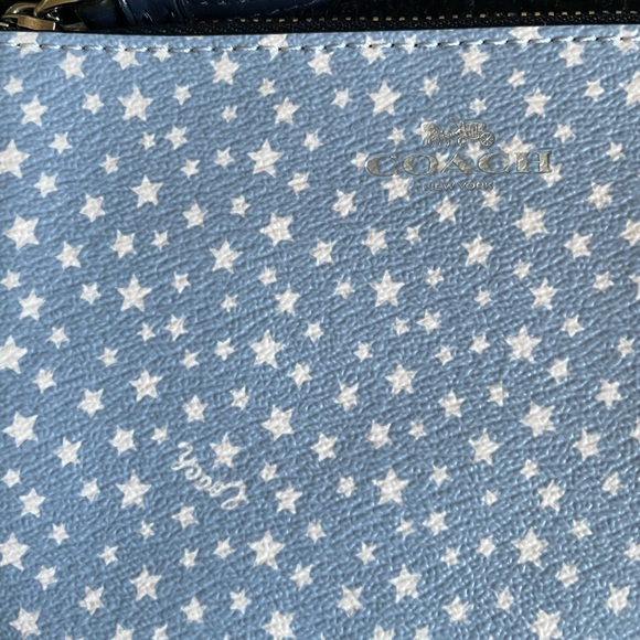 BNWOT Coach Wristlet - Picture 3 of 4